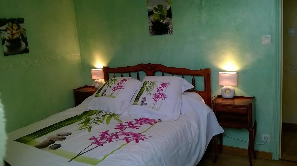 Hotel La P'tit' Fugue La Bouexiere Habitación foto